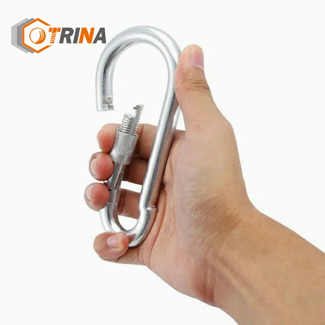 Khóa an toàn leo núi ngoài trời